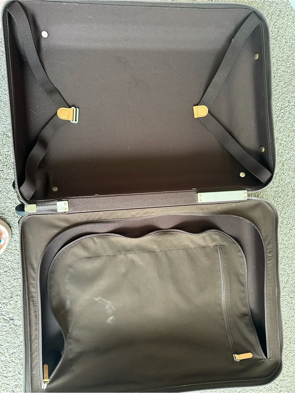 Louis Vuitton Horizon Rolling Carry-On Luggage Monogram Authentic
